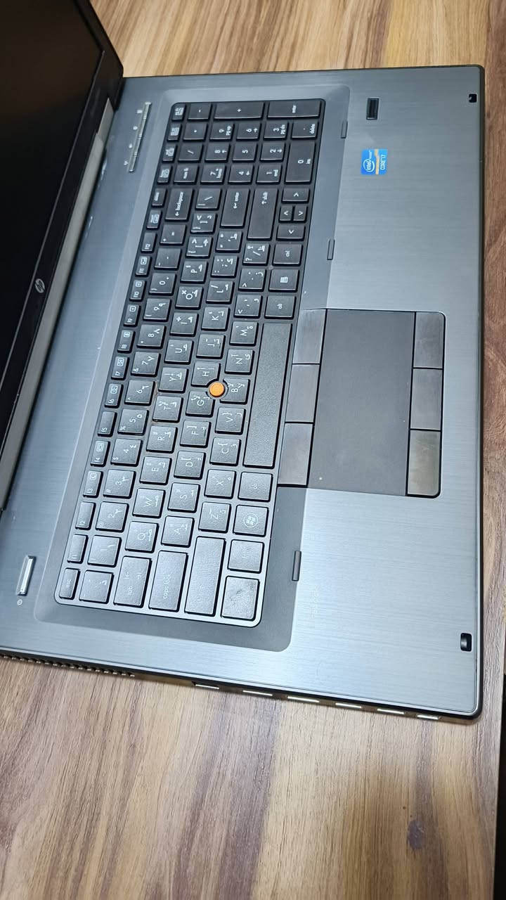 HP8760w • i7-2620M • كوادرو 3000M