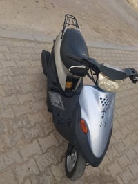 بيجي 9 زروف • نضيفة • السلف يحتاج بطارية