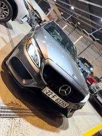 مرسيدس C300 • ٢٠١٨ • بدون ايرباك