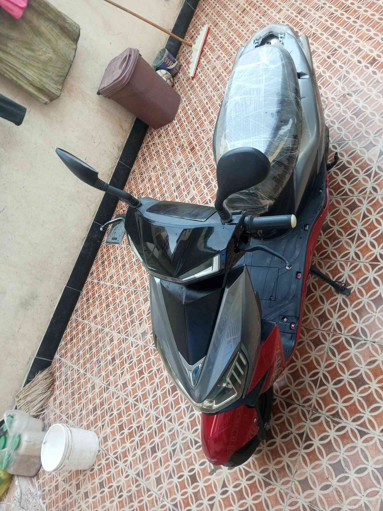 دراجة سكنس شحن مابيه اي نقص موديل 25  بطاريات كبار 6 على فحص. سعر 600 وبيه مجال مكاني ديالى بعقوبة التحرير ***********
