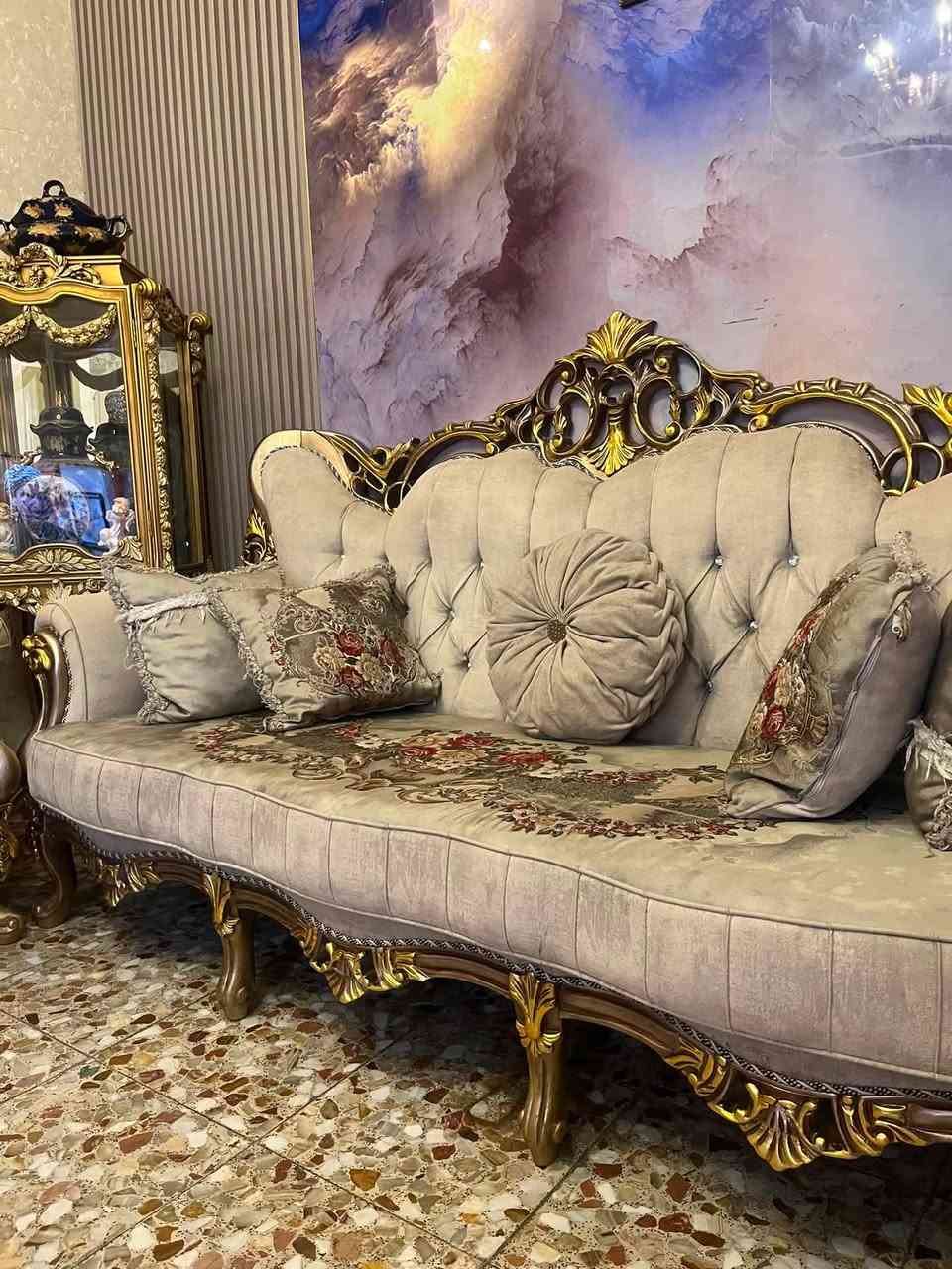 تخم زان مطلي ورق ذهب ١٠ مقاعد سفنج بوستر طبي اخو الجديد للبيع ***********

