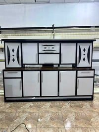 كاونتر ٢.٥م • سنك مرمر ١.٥م • نضيف