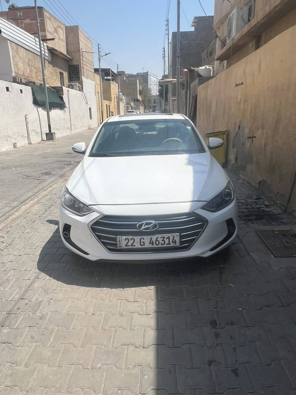 السلام عليكم سياره الانترا 18  خليجي اربيل كفاله عامه بيها بارد خشم المدكر خشم البنيد والدوسه بيها طخه مامصلحه  العنوان بصره المشراق
الرقم ***********
سعر 135
