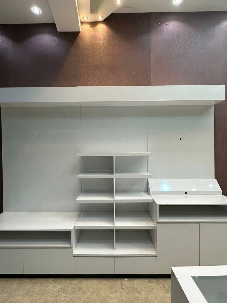ديكور mdf مستعمل للبيع
الاستفسار ***********
