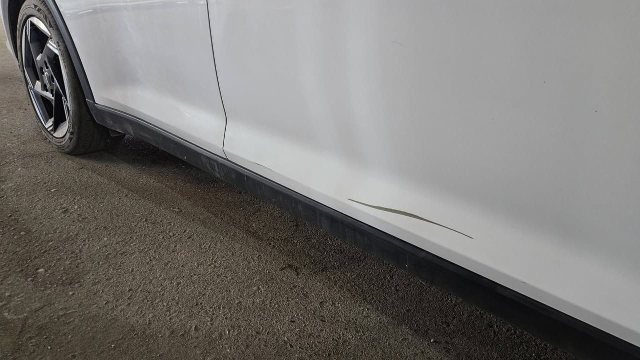 🚘 K4 2025 |
• الممشى: 10,000 كم فقط
• رقم بغداد
• السيارة خليجي
• داخل الضمان الدولي
• بيها بارد، مثل ما موضح بالصور ❄️
• تكحيل وصبغ عايفة على وضعها، بدون لعب
• السيارة نظيفة مغلفه من الداخل PPF

📍 مكان السيارة: السماوة
🔖 رقم بغداد

💰 السعر 183
، تجي تشوف السيارة وتامرني أمر.

📞 ***********
