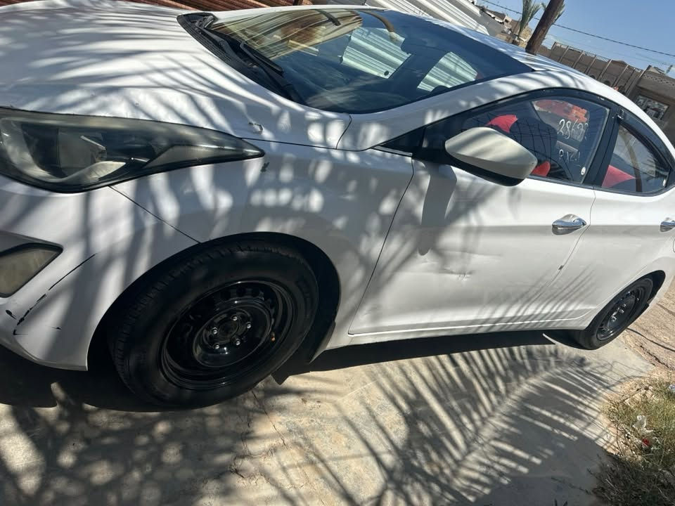 النتره خليجي ١٥مكينه ١٨٠٠ فتحه سقف شاير بل مري سياره مكفوله من تبديل ودواخل بيه تكشير صبغ  ضربه   جاملغ خلف سايق بدون دواخل  العنوان بغداد غزاليه السعر ١٠٥بيه مجال شي بسيط  اتصال ***********
