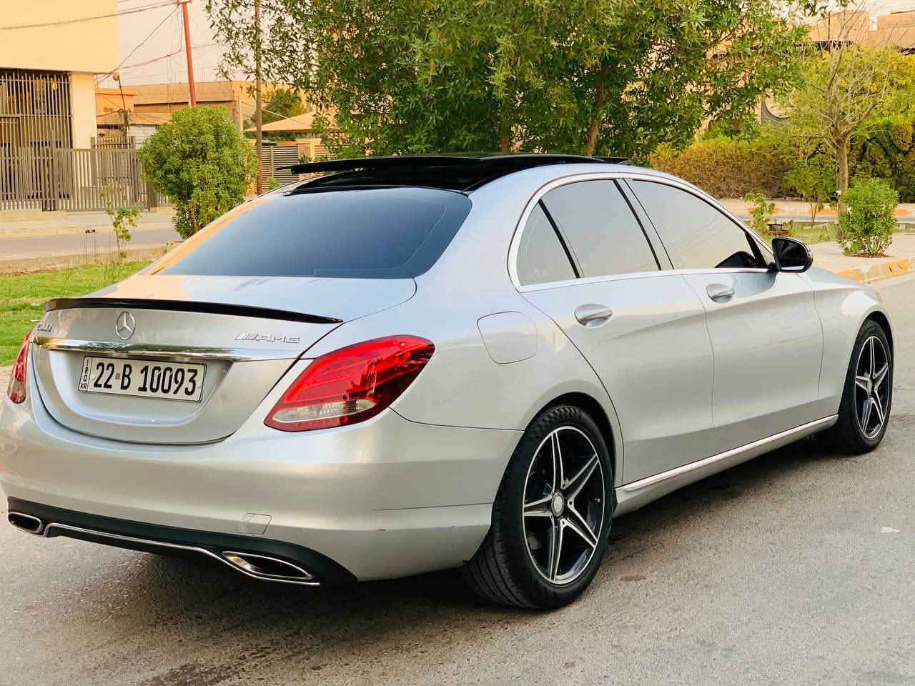 السلام عليكم
مارسدس C300 
للبيع او مراوس 
رقم اربيل هزه سنوية وتظليل قبل شهر بسمي 
مواصفات فول 
١- بنوراما 
٢- دبل موس 
٣- سستم صوت 
٤- ويل اي ام جي اصلي 
٥- رادارات امامية وجانبية 
٦- لد داخلي 
٧- شفتات ستيرن وتوقف ذاتي 
باقي مواصفات الفول 
سياره جديده جدا بية صبغ جاملغ خلفي فقط بدون اي دواخل او ايرباك بدون بارد او شخوط  ضرر جدا بسيط  تراي زيرو ماشية ٦٨ الف صفر مسج 
مكانه :- بغداد 
السعر :- 167 مجال بسيط 
***********
سونار مع صور الحادث راسلني واتس اب
