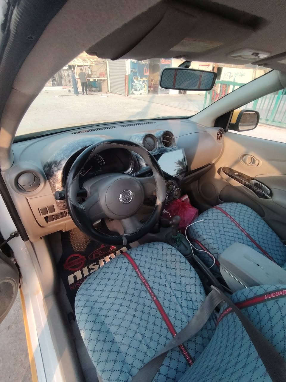 سني هندي ٢٠١٣ صبغ جديد مكينة جديدة صدر كامل جديد تبريد ثلج العنوان بغداد ***********
