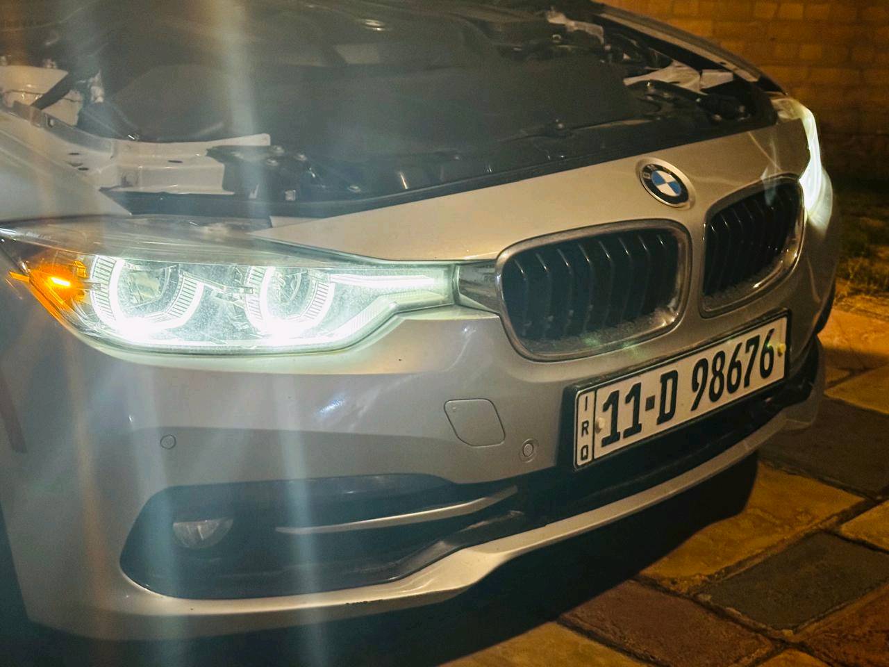 للبيع/BMW/ 330/ 2018
المحرك (B48) 2.0 T
وارد امريكي بدون حادث 
الحاله / تقرير وبشرط قطرة ماء مابيها تجي تفحص وين ميعجبك 
السيارة بحاله ممتازة (صفر مسج )
المواصفات 
فتحة سقف 
شاشة + مقاعد جلد كهرباء  ميموري وخزن والكشن 3 قطع / صندوق كهرباء 
تدفئة كشنات + تدفئة الاستيرن 
داتا شووو 
السيارة بحاله ممتازة وماشيه 82000
السعر / 185 وبيها مجال 
الاتصال / *********** 
*********** / علي