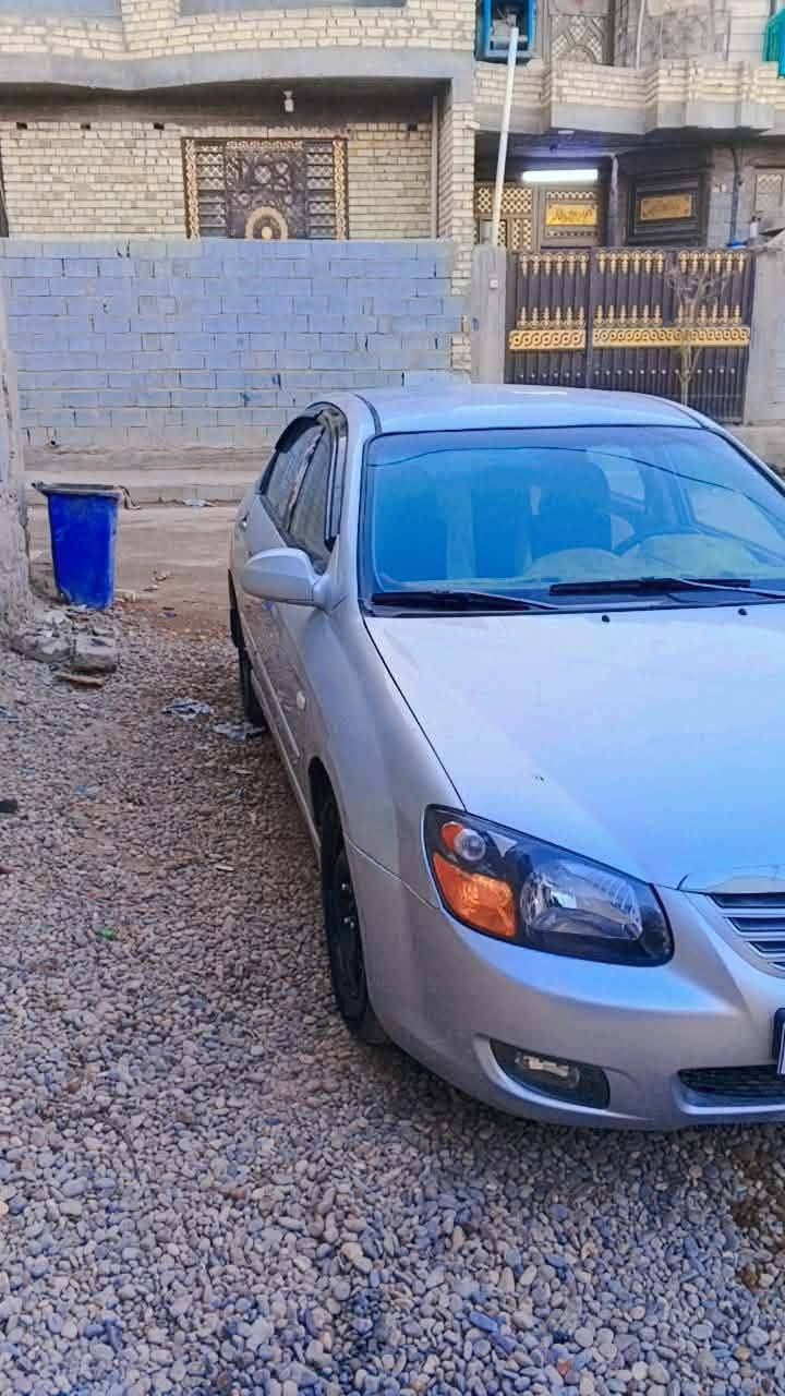 سيراتو موديل 2008 صبغ عام مكينه كير خير من الله التبريد خير من الله السياره جاهزه مكان بابل الحصوه  ***********  السعر 65 وبيه مجال
