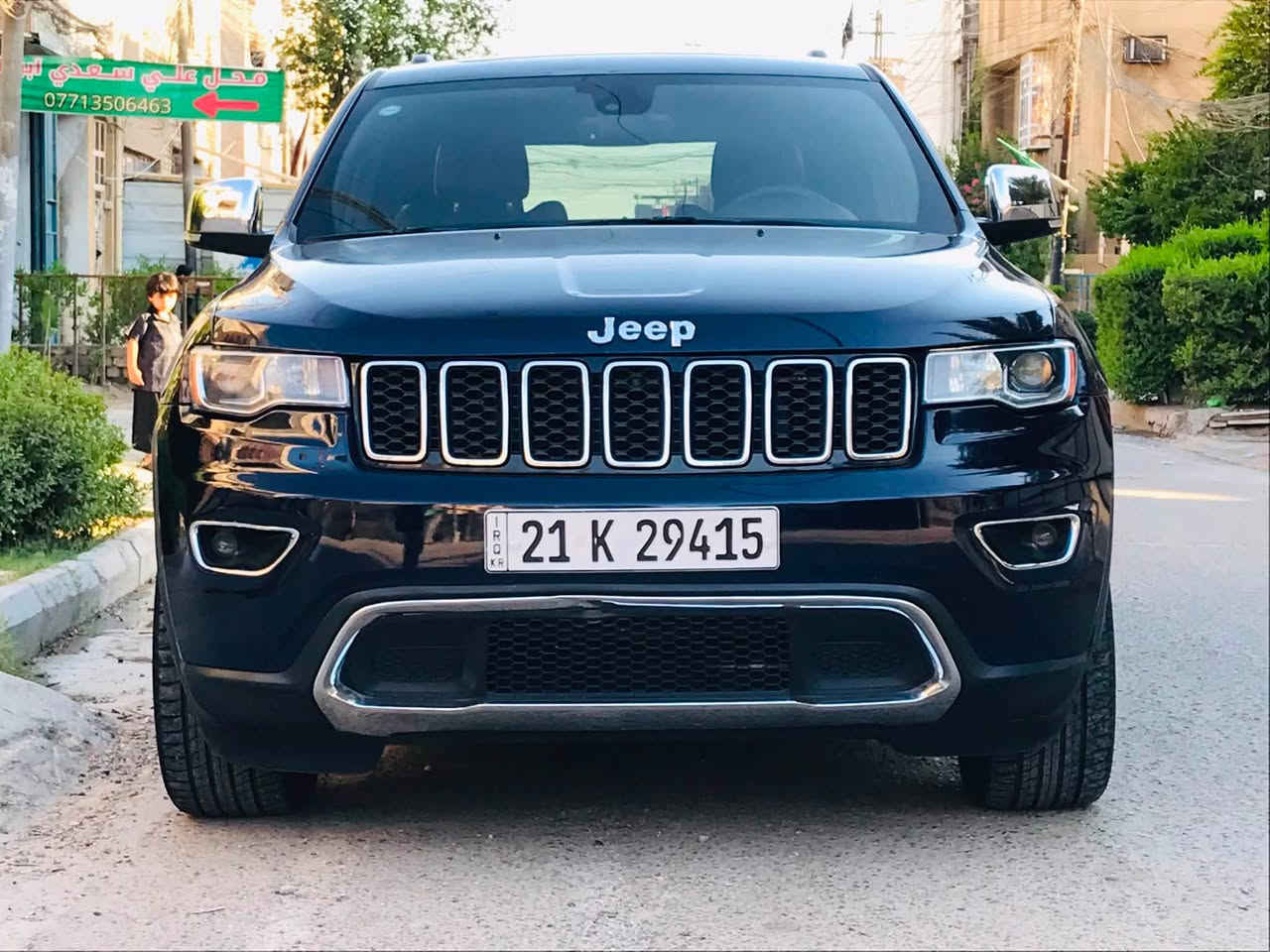 سلام عليكم جيب موديل ٢٠١٧ وارد امريكا لون ازرق فول مواصفات للأخير رقم سليمانيه السياره بأسمي السنويه ماشيه ٧٥ الف كل التفاصيل بالمنشور جاهزه من كل شي للاخير السعر ١٨٥ مكانها بغداد للاتصال ***********
