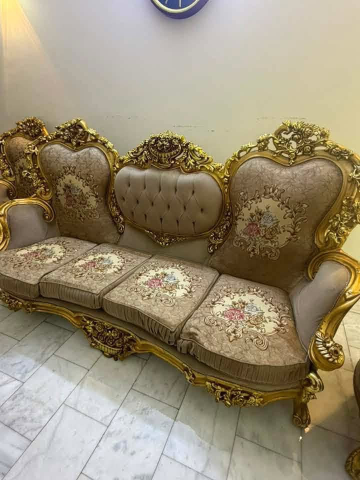السلام عليكم تخم ملكي مصري درجة اولى للبيع للتواصل الاتصال على هذا الرقم ***********
