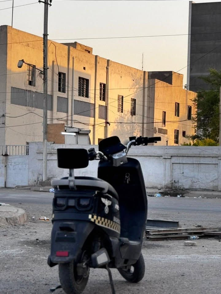 السلام عليكم..
بوليس شحن حجم 20 موديل 2025 رايدها ب 500 وبيها مجال .
***********
