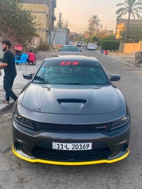 دوج جارجر 2022امريكي جاملج خلفي كلير فقط وجاملغ امامي تبديل بدون اضرار...