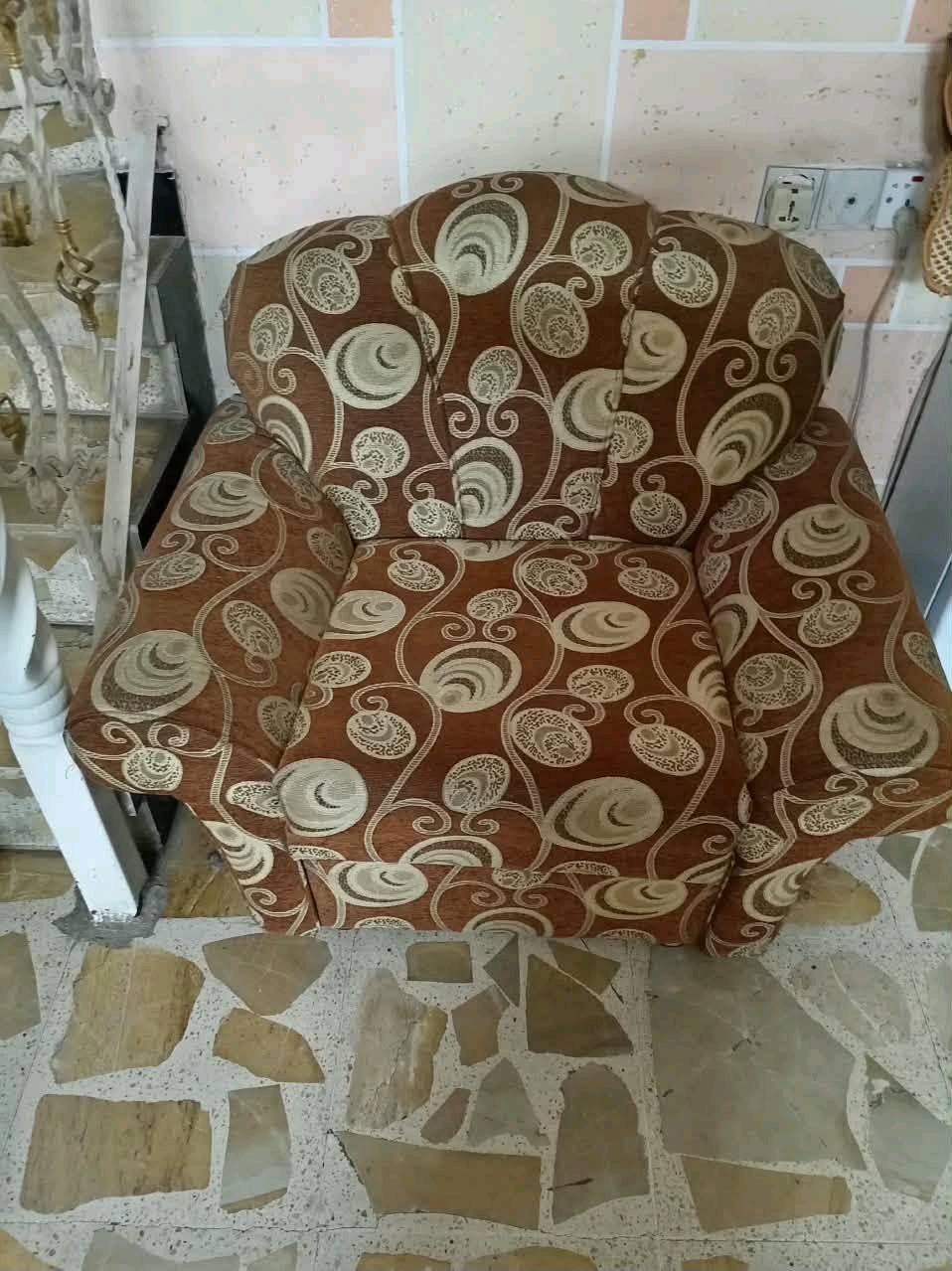 مكانة الطالبية • كنب