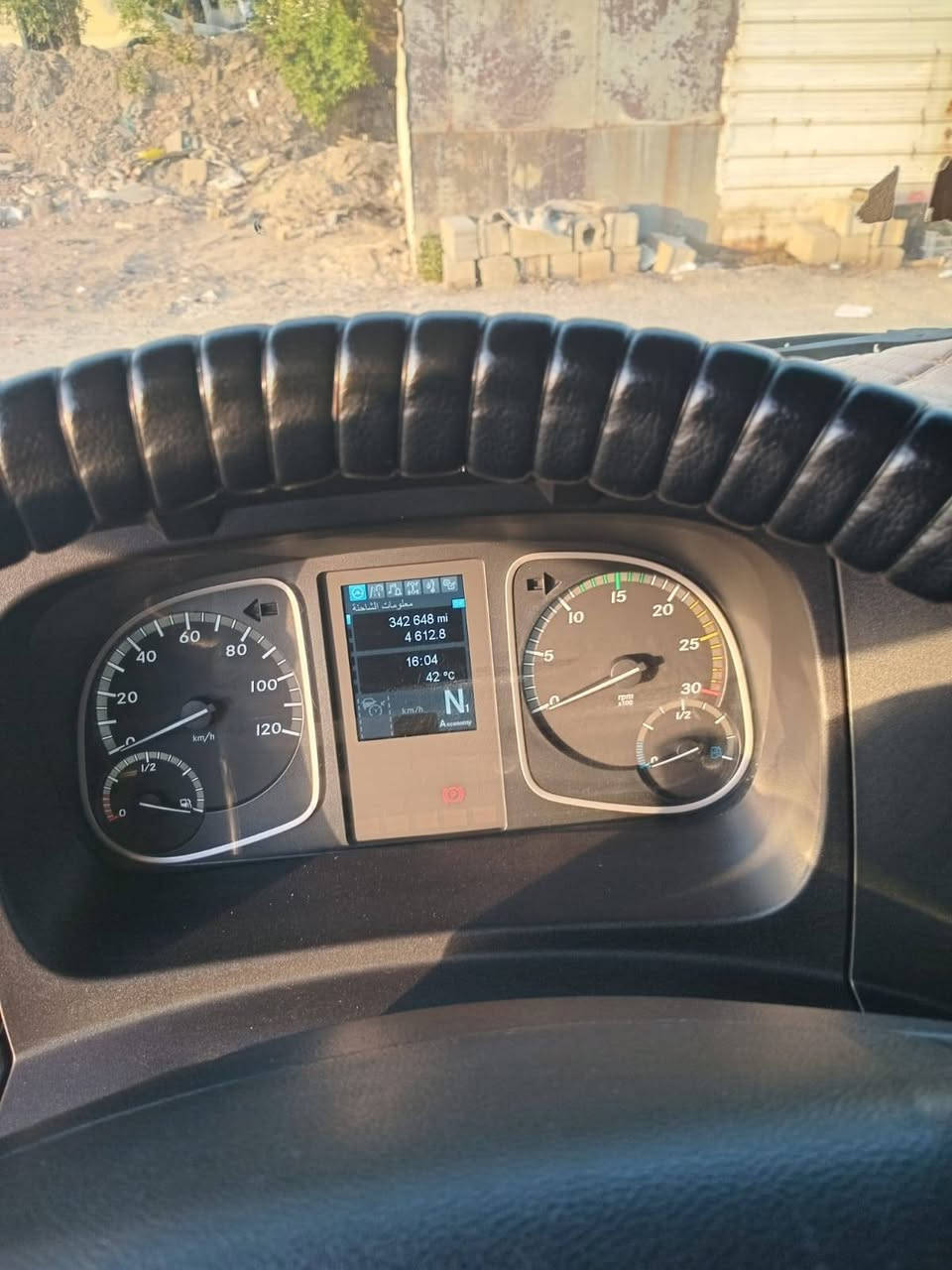 سلام عليكم للبيع فقط
اتيكو موديل 2018  سياره تسجيل جديد ماشيه 300  طول 7.25
ارتفاع البدي 275  تخم تاير  تخم ويل كروم تانكي 300 لتر  حجم 1227ثمانيه گير السياره كارتون   
للاستفسار *********** ‏/ ‪***********‬‏ هذا واتساب فقط
