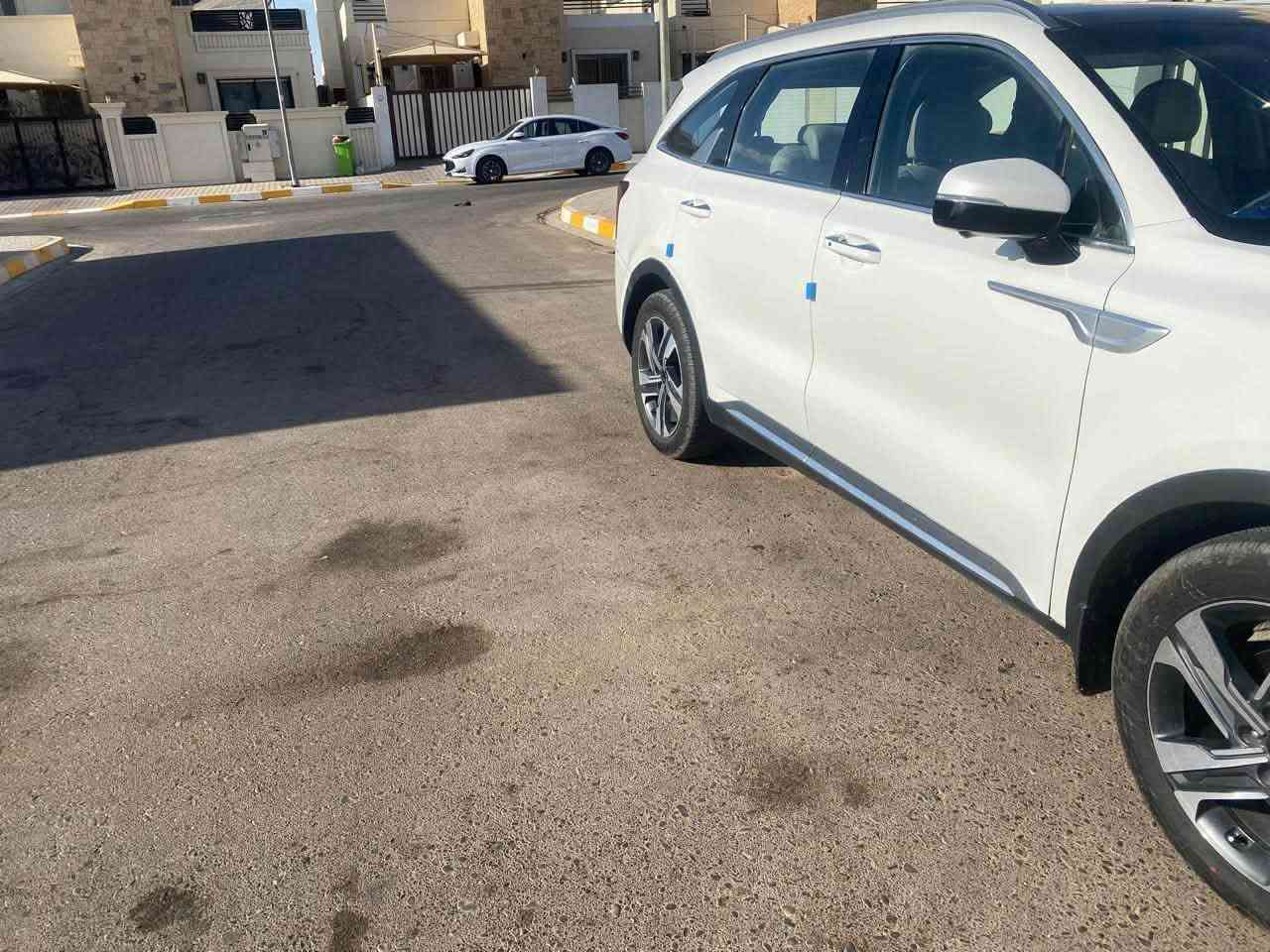 السلام عليكم
سورنتو
موديل 2021 شكل 2022
مواصفات فول
محرك 6
بانوراما
بصمه
7 راكب
تبريد 3 قطع
كير ماوس
رقم أربيل شرط التحويل
صبغ صفحة اليمين بدون دواخل
السعر 190
استفسار ع رقم
***********
