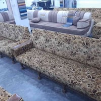معرض الخطاب • الحي العسكري • كنب حديثه