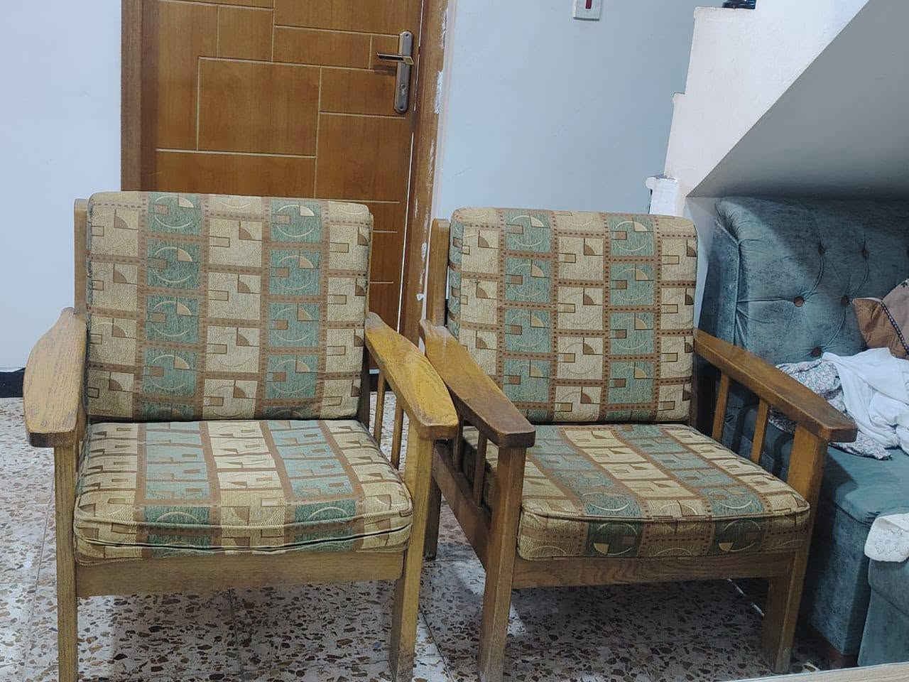 نص تخم 5 مقاعد زان مصري مع طبلات جدد بعدهن للبيع مكان حي الجهاد الرفاق *********** خاص فقط ممتواجدين بالتعليقات
