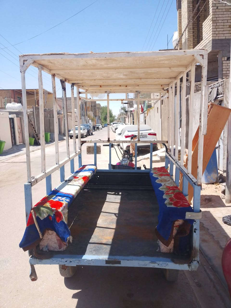 السلام عليكم الستوته للبيع كلك مكاتبه اسويلك ماعدي مشكله الستوته شاصي نظيف   امتي ار الستوته   . ستوته قويه مال شغل مال حمل الستوته نكره سلف بدي نظيف كهرباء شغاله . الستوته اطيك وياهه سقفيه تسكام الستوته مع تانكي وسماعه علمود تشتغل كبل بيه على باب اللهرايدهه 650 بيهه مجال كلش بسيط حك الجيه متواصل فيس ماسنجر مبايل. واتساب  هذا رقمي*********** نجف حي العسكري
