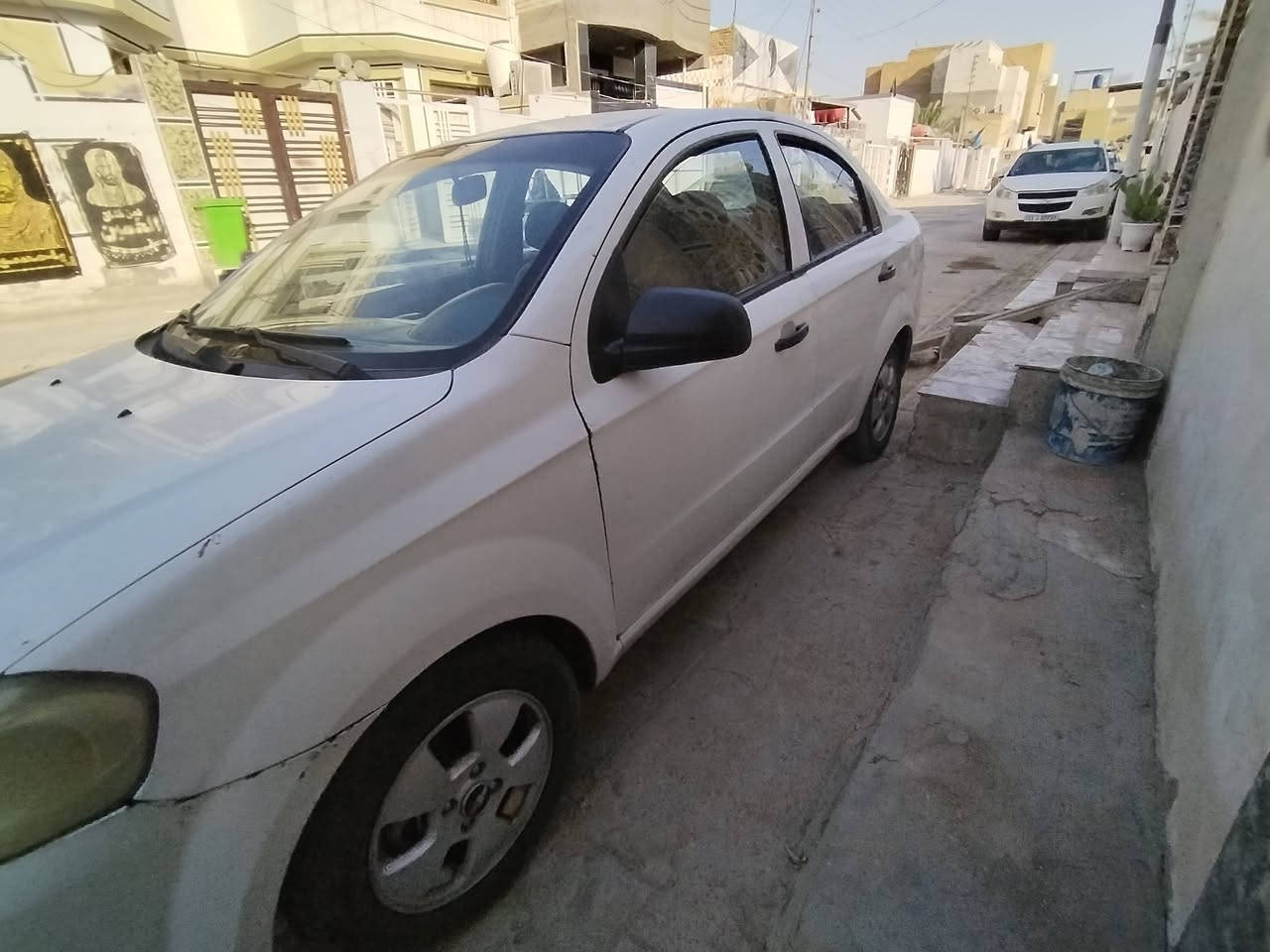 افيو للبيع موديل ٢٠١٥ اربيل غرفه سوده
السياره مبدل بيبان ثنين ولباقي مكفول
تخم تاير جديد باتري جديد كير عادي
السعر ٦٠ وبيها مجال
العنوان النجف الاشرف حي لعسكري مدارس 
الرقم ***********
