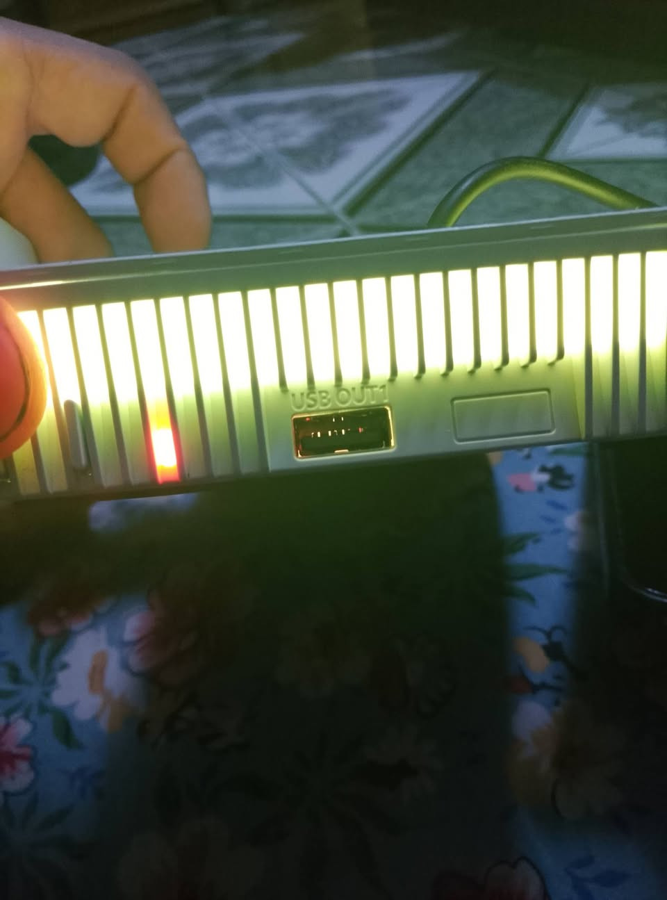 مروحة تبريد • ار جي بي • شاحن يدات