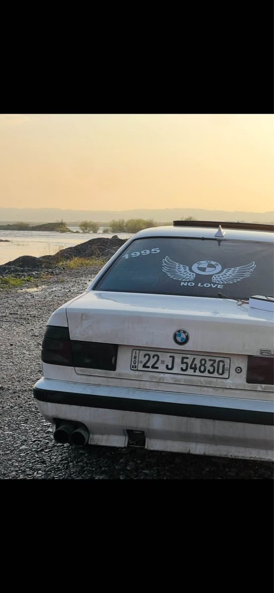 BMW بي ام اصل525موديل90محدثه95مكينه صقر كير عادي تخم تاير جديد ويل هامان تبريد تدفه سياره خير من الله ترايك وين متريد ع شرط رقم*********** كالار, السليمانية
