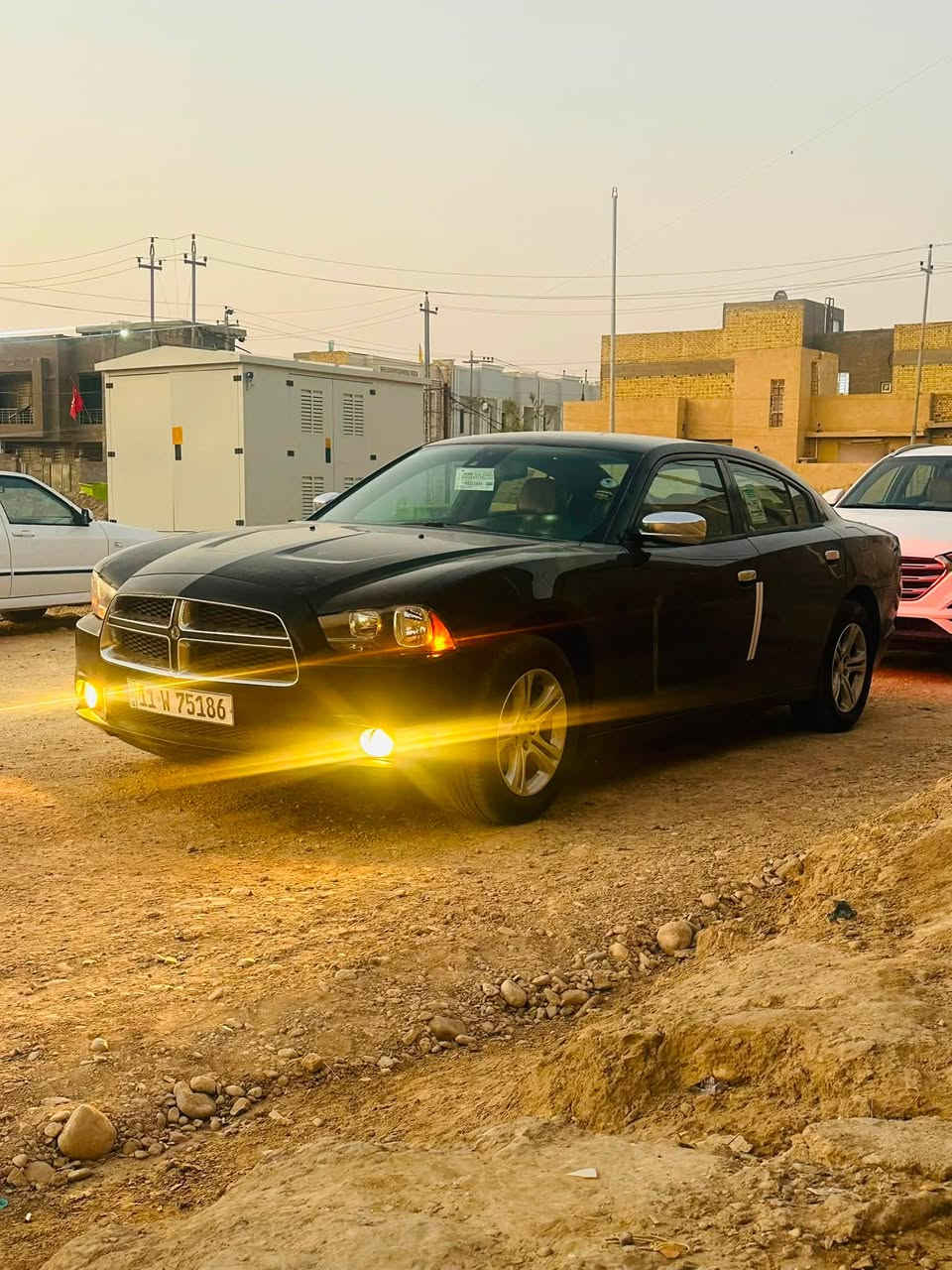 سلام عليكم جارجر ٢٠١٢ بغداد بيها ٣ قطع مكان سياره كوت السعر 125 وبيها مجال ***********
