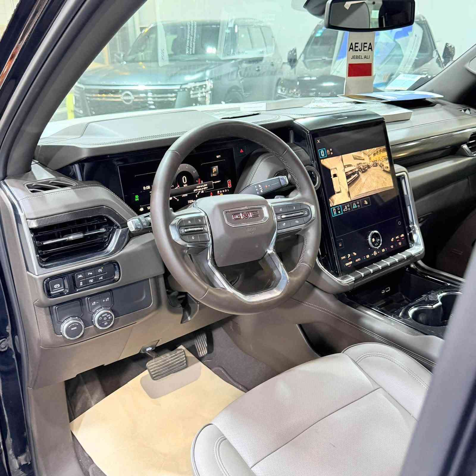 سلام عليكم

جمسي يوكن الفيشن 2025 

ا GMC Yukon ELEVATION 2025 

 خليجي وكالة المنصور 

 ماشيه 7 الف  

 موديل 2025

 حجم المحرك 5.3 V8 

 مفتاح التشغيل بصمة  

 تشغيل عن بعد 

 دفع ثنائي RWD

حساسات أمامية 

حساسات خلفية 

لايت زينون + LED 

 دخول بصمة ذكي 

 حجم الاطار R20 

 اشارة في المرايا الجانبية وكهرباء 

 ا ABS 

 دشبول شاشة ديجيتال 

 شاشة Apple Car play 

 سماعات سستم صوت شركه BOSE

 كاميرا دوارة 

لانارة الداخلية LED  

 مثبت السرعة Cruise 

 المودات والاوامر الصوتية 

 ا Bluetooth / T YPCE 

مخرج منفذ الطاقة 

السياره بعدها بحاله الزيرو
رقم بغداد 

مكان السياره بغداد البياع 

واي استفسار***********
