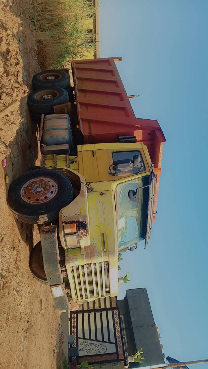 سلام عليكم
⭕ سكانيا للبيع موديل 1990 سياره جاهزه ما بيها اي نقص تبريد شغال سياره جاهزه للشغل سياره مكانها كوت الرقم للاتصال *********** 
واتساب،***********
