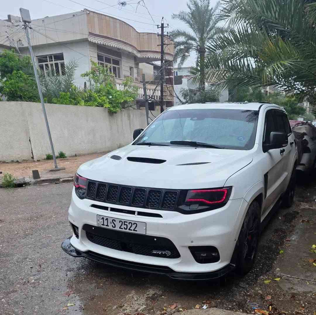 Jeep srt 2015 خليجي 
للبيع او المراوس باقل 

محدثة دعامية وبنيد تراك هوك 

فول مواصفات للاخير ومعروفة مواصفات SRT 
مكينة 6400
عليهة ستيرن كاربون فايبر بي شاشة معلومات ولدات وية RPM 
شوتة AFE رياضي 
هدرز Longtube 3 x 2
اكزوز موبار ريموت بالاضافة الى اكزوز ماكنوم فلو اضافي انطي وية السيارة 
تايرات كلهة جديدة ونظيفة 
بريكات بريمبو امامي خلفي 
عليهة ادامة كاملة مجاول وتخم بلكات جديد وهايدروليك الكير 
رقمهة حلو 2522 

برمجة فول سيفتي للاستخدام اليومي Knock 0 بال RPM 6000

السعر 205 

حادثهة دعامية فقط والبنيد مبدل للتحديث 

بيهة بارد بالبيبان عكس السايق والسونار موجود

***********
