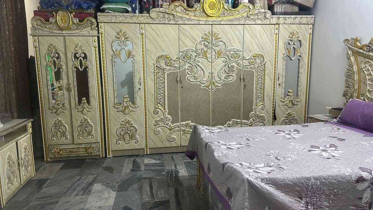 اغراض ببت للبيع الغرفه ب700 بيه مجال
التخم ب200  ميز طعام ب160 الف
العنوان ناصرية الإسكان الصناعي 
تابع قناتي تلكرام اول باول النشر 👇👇
https://t.me/furnitureThi
