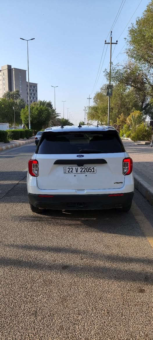 FORD EXPLORER-- 2023
سلام عليكم
فورد اكسبلور بوليسي  رقم ربيل مداور اووكاله 
ماشية ٨٠ الف
قطعتين صبغ و باب مبدل بلادي نفس لون بدون صبغ
 بجم كبس 
6 سلندر 3300تنفس طبيعي 
الكاميرا الخلفيه
 رادار امامي 
حساسات خلفيه 
تبريد امامي ثلج
 مصابيح زينون 
 كشنات VIP منفصل 
 صورالحادث مرفقه
سعر 190
📍العنوان.ميسان 
☎️ ***********
