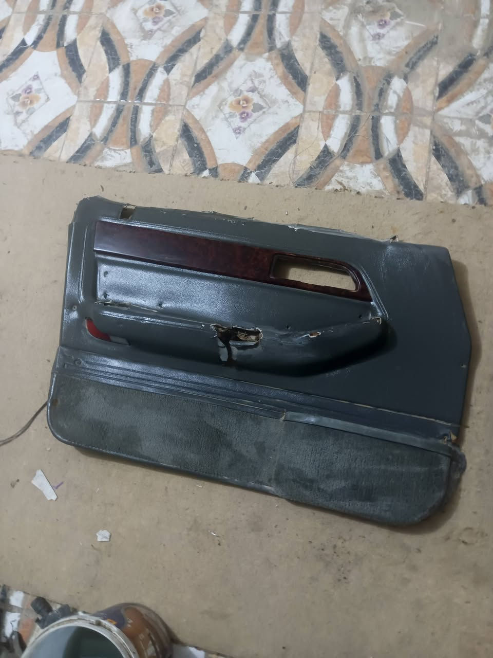 للبيع العنوان واسط رقم الهاتف ***********
