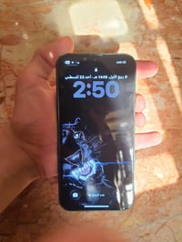 ايفون 13 عادي للبيع ذاكره 128 بطاريه 89ممرفوعه  لون اخضر غامق او(زيتون...