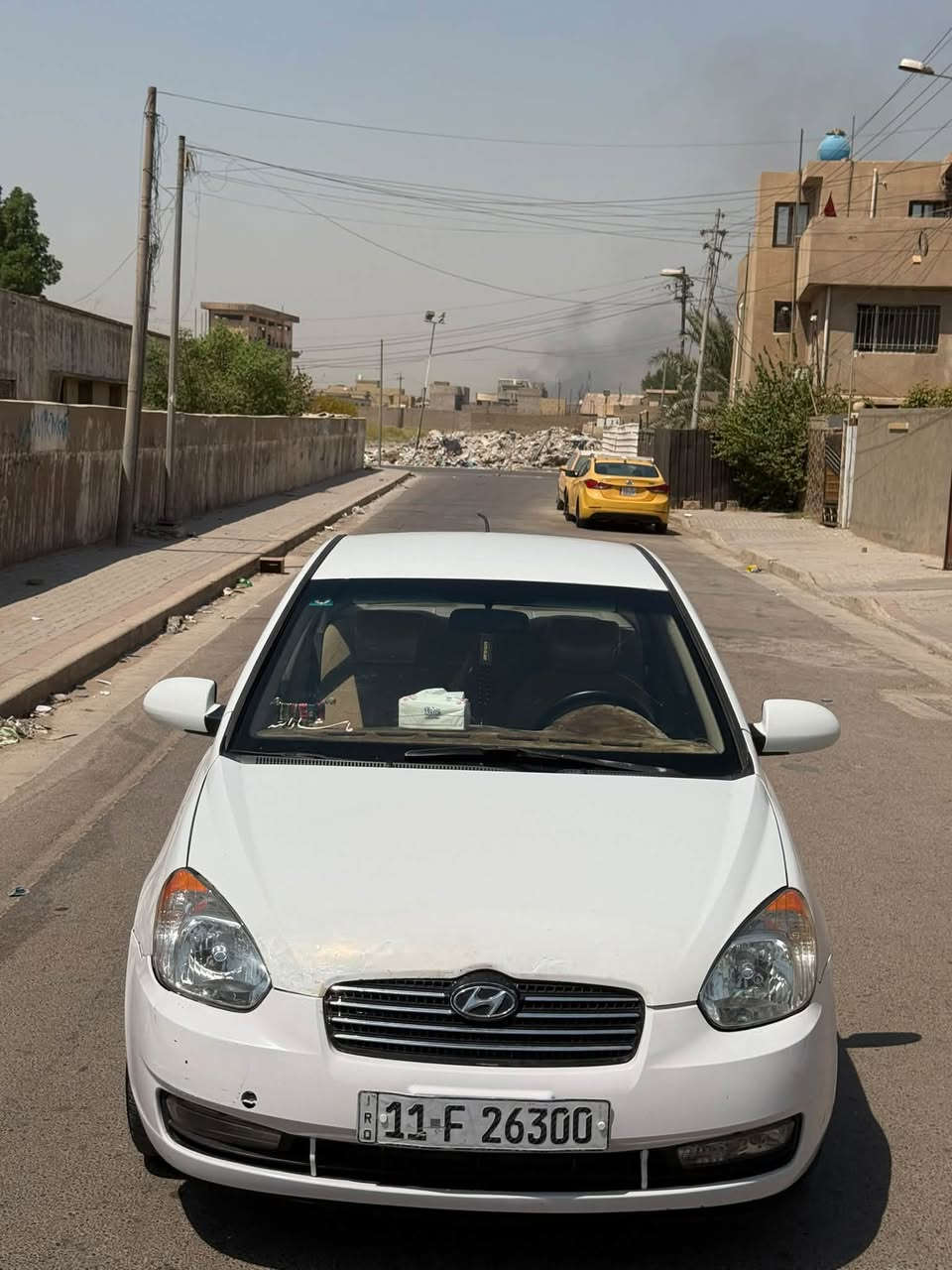 السلام عليكم للبيع اكسنت ٢٠١٠ بيهة صبغ بخشم البنيد و بل باب شويه وبيهة باردات مال رصعات بسيطه سياره جاهزة مكاني بغداد الزعفرانيه سياره بأسمي رقم بغداد الدولي السعر ٨٥ وبيهة مجال حك الجيه اخوان يعني مجالهة بسيط واليجيني بخدمته ماقصر ويا
رقمي 
***********
