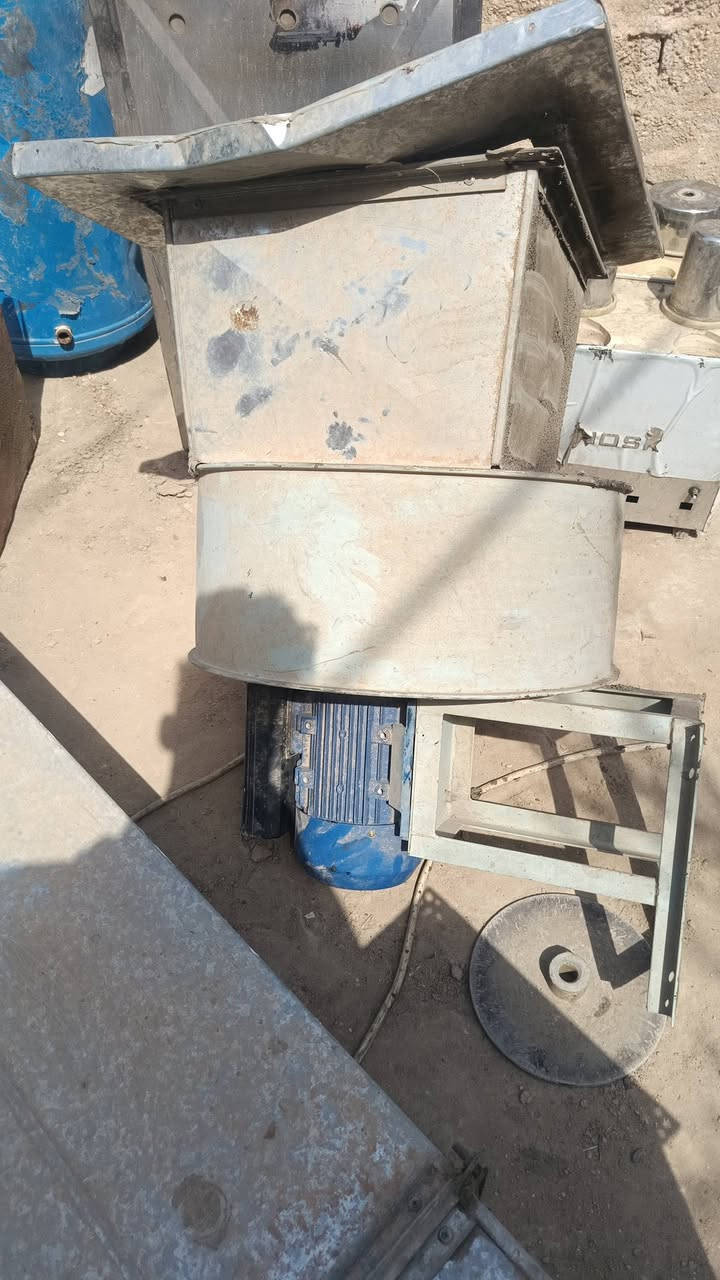 غراض مطعم البيع ***********
