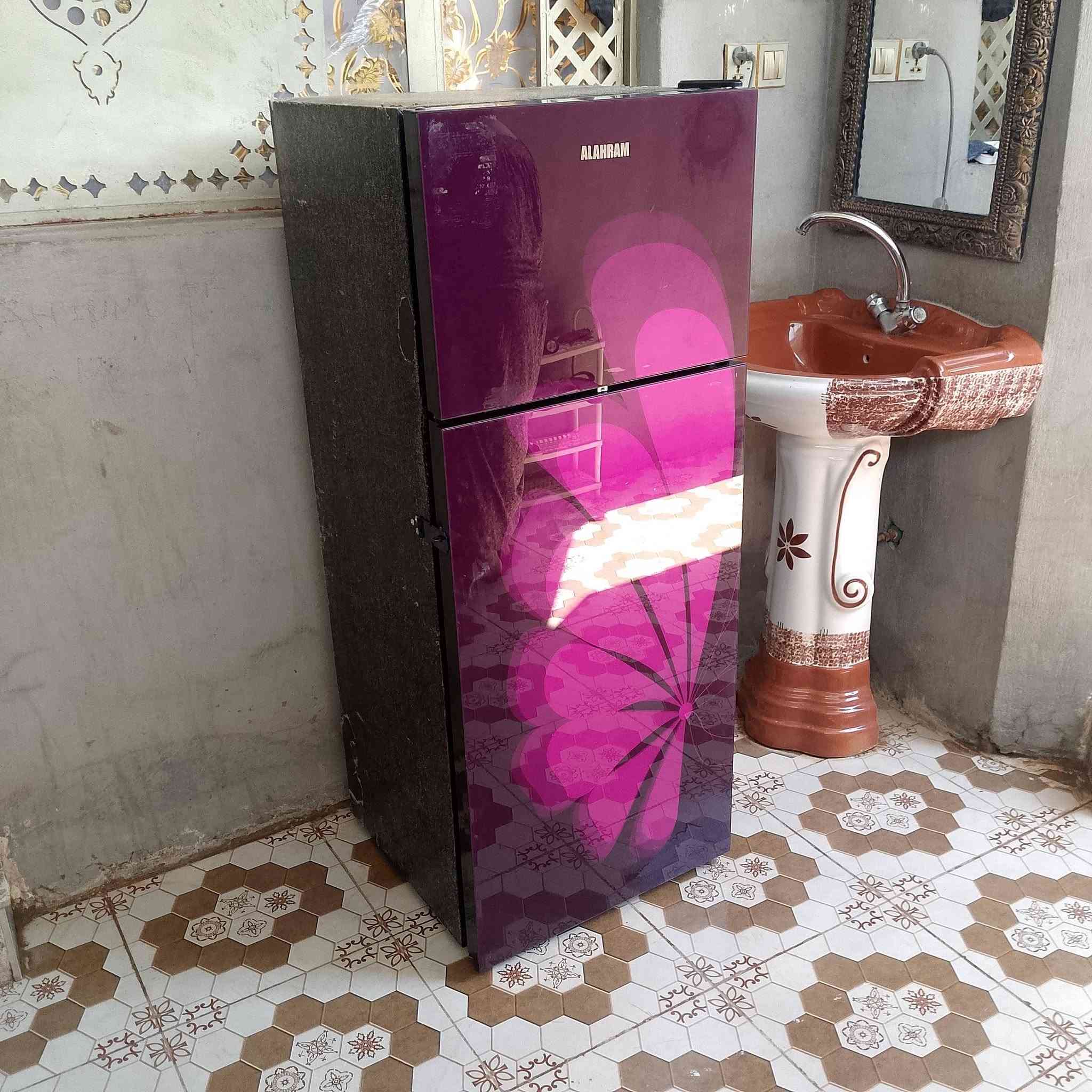 لبيع لطيفيه سعر 125كلش جديد ***********
