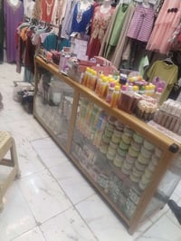 ميز • جديد • لكوزمتك