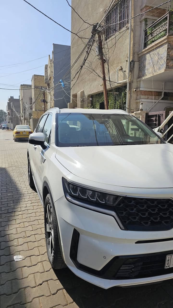 سورنتو 2023 وارد خليجي رقم اربيل ماشية 42 الف محرك 2500 MPI 
مكفولة من صبغ والبارد مواصفات عادية تغليف ارضيات وكشنات 
السعر 215 ورقة للاستفسار *********** .
ملاحظة سنوية بأسمي اني صاحبها تنتهي 2027
