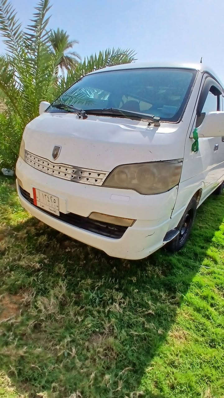 بسم الله الرحمن الرحيم 
سياره جنبي  موديل 2014 
كفاله عامه كير ومحرك واكسل وتايرات وكشر نضيف 
مكان السياره حله خلف جامعة بابل للتواصل ولاستفسار الاتصال على الرقم 
*********** 
فقط اتصال ما متواجد عل فيس
