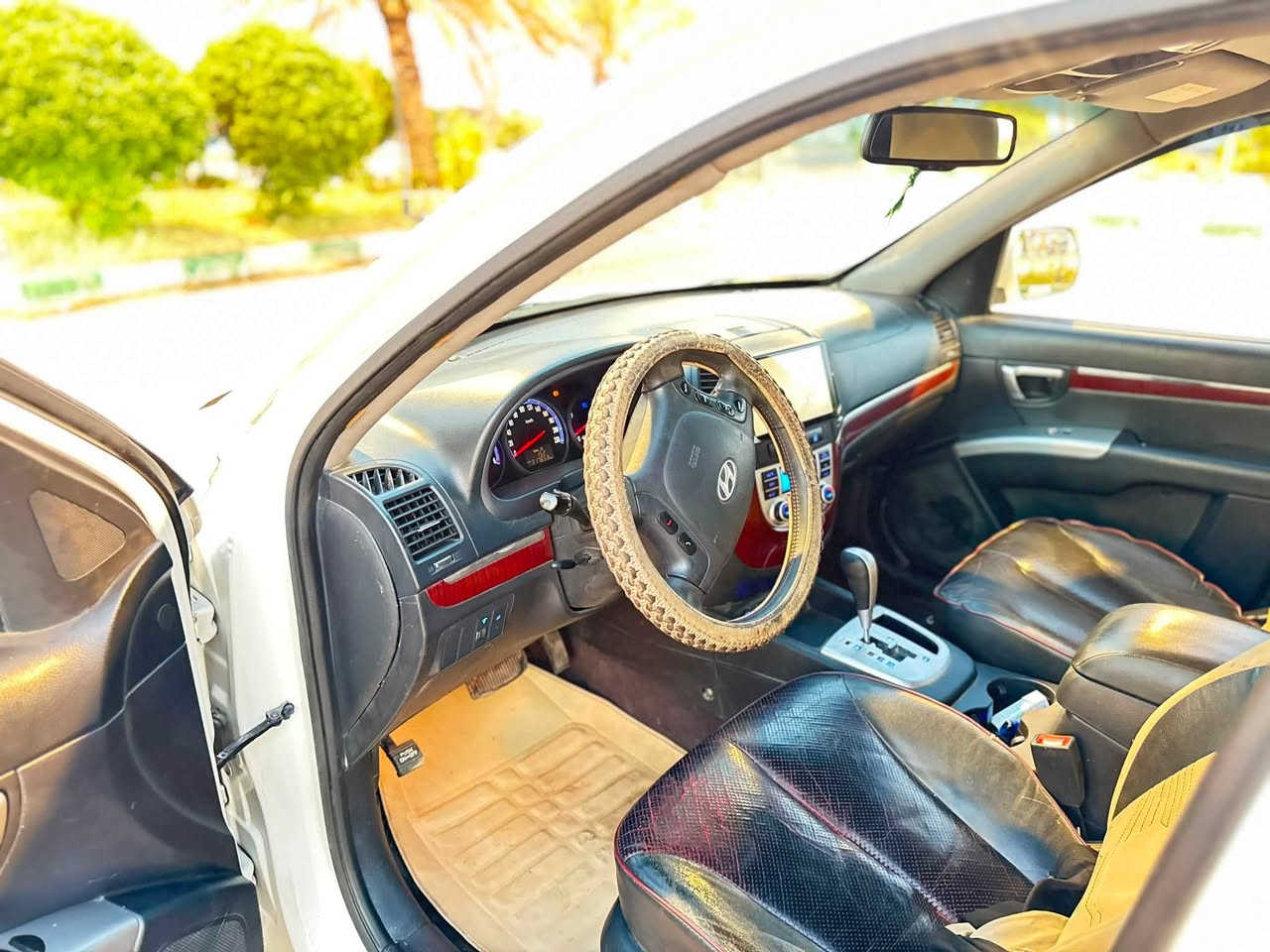 سنتافيا كاز ٢٠٠٩ متومه طبق  الاصل بيه حصه كاز جميع المحافضات تخم تاير هسه شاده  السعر ٤٥
مكان السياره ميسان ***********
