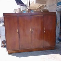 كنتور اربع ابواب تزكام قديم السعر 125وبي مجال منطقة الشعب 07707571864