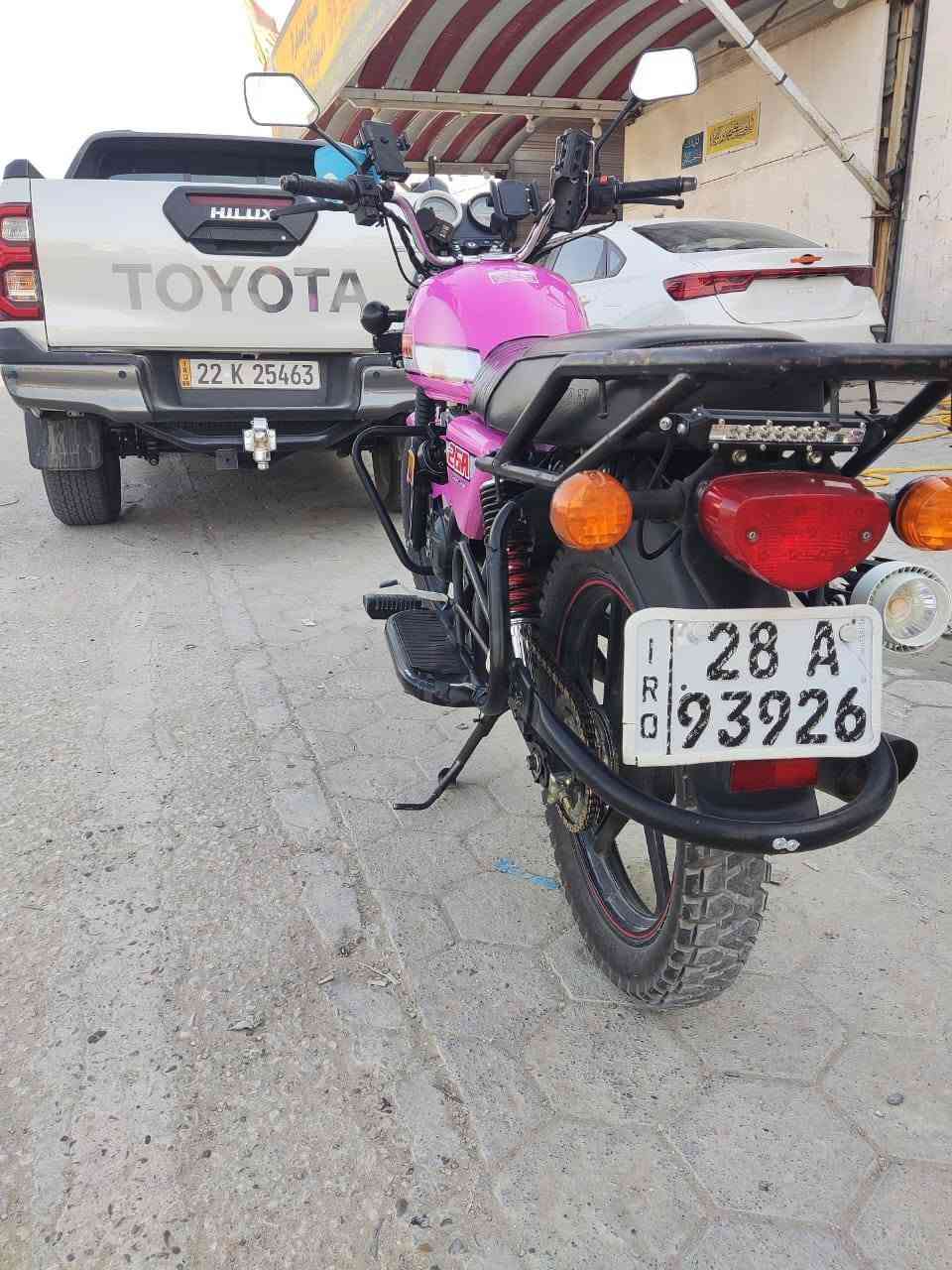 دايوان موديل 23 رقم نجف مليونين و200 وبيها مجال
***********
