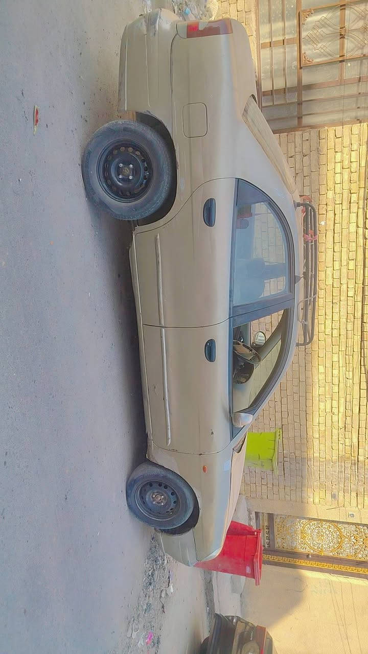 السلام عليكم للبيع دايو نوبرا موديل 2002 كير عادي السياره شغاله نقصها مشط ستيرن وصدر فقط مكينه وكير قبل شهر شادها رقم بغداد السعر 23. ***********
