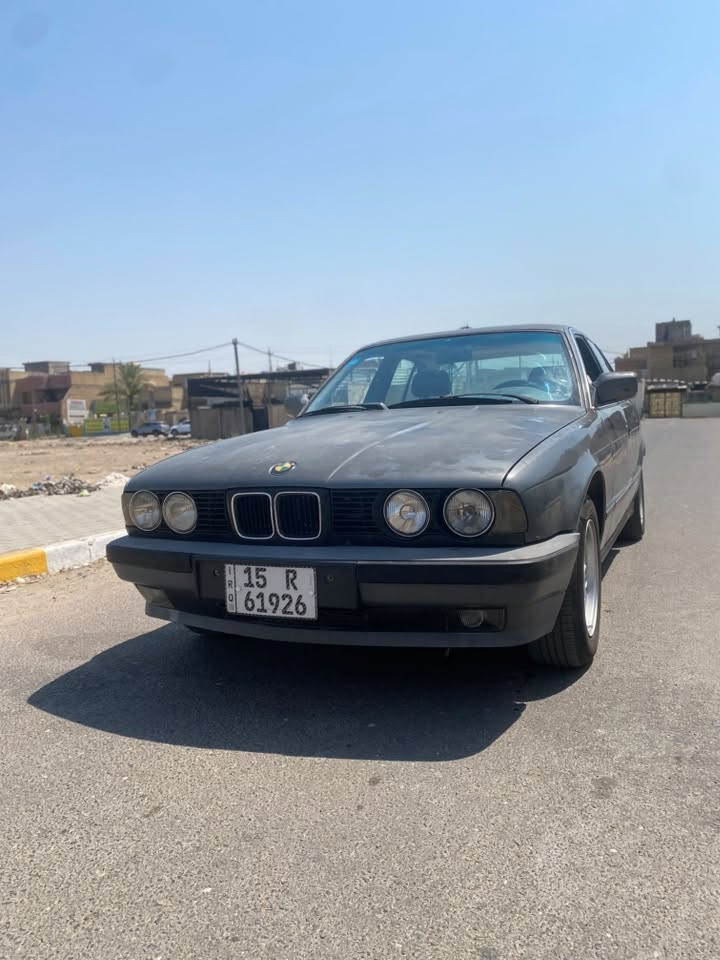 سلام عليكم 520 كير عادي جاترك محرك مفتوح
السياره جاهزه تخم تاير جديد صدر جديد المحرك خير من الله كلج جديد نقص السياره تبريد وفتحه سلايد روف وصبغ 
سعره 28 قفل 
***********
السياره تحويله وين متريد سنويه صاقطه بشهر الرابع بهاي السنه
