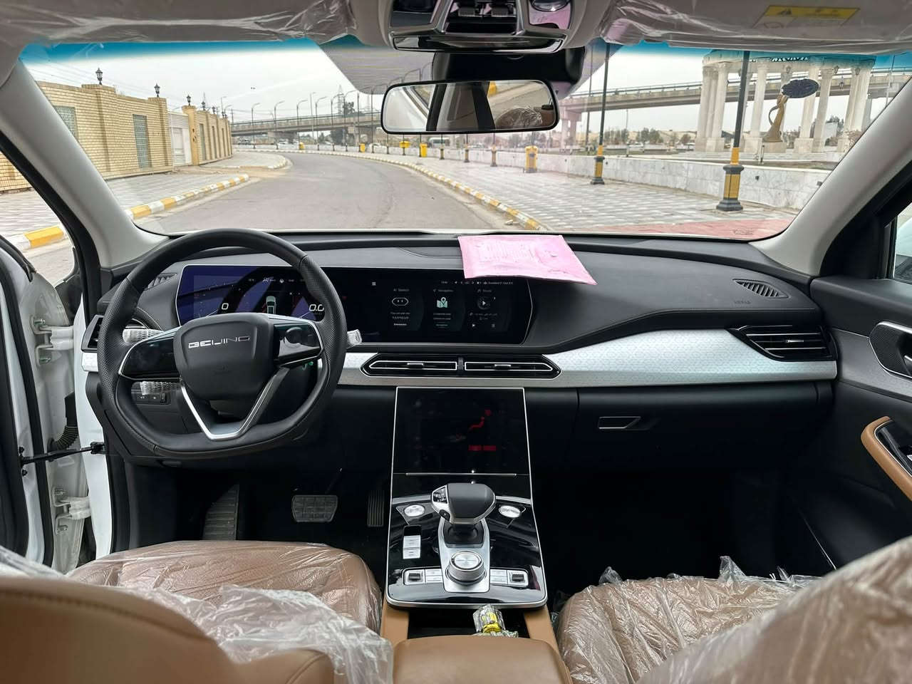 كفالة عامة موديل 2025 رقم واسط حرة تحويل ثاني يوم
BAIC BEIJING. X7 
ممشاها 16،000 زيروو
محرك ميتسوبيشي ياباني 1500 تيربو
الگير من شركة ايسن اليابانيه 
نظام التعليق من شركة مرسيدس بنز 
كامرات 360 درجة
تدفئة تبريد كشنات وستيرن 
كشنات جلد 
اضاءة مخفية بالدشبول مع الأبواب 
جنطة كهرباء 
ثلاث شاشات 
شاشة دشبول وشاشة للتحكم وشاشة تبريد 
مكان السيارة واسط (الكوت)
السعر 180 وبيها مجال او مراوس حسب القناعة 
رقمي ***********
