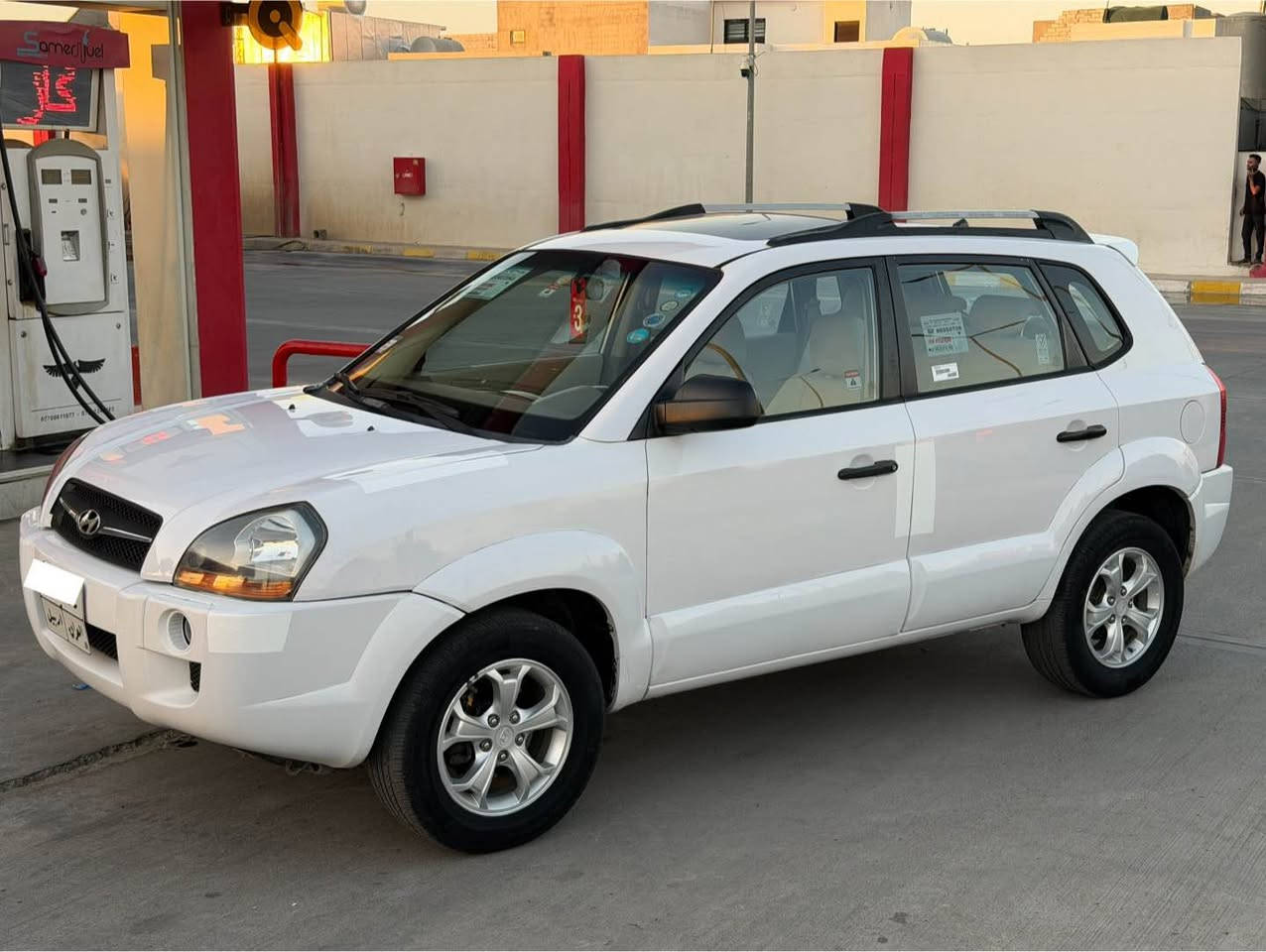 ‏Hyundai Tucson
موديل 2009 خليجي 
للبيع فقط بدون مراوس بدون اقساط 
محرك (4 سلندر) شرط لا صرف ولا بخار 
رقم اربيل سياره صدر أمامي خلفي جديد كهربائيات كل شغال تبريد شغال تخم تايرات جديد 

مواصفات
سلايد ويل كروم قفل مركزي جام كهربائي كير اوتوماتيك داخل بيجي وباقي مواصفات معروفه...

صبغ :. 4 قطع بدون دواخل شرط 
سعر...(93$) وبي مجال بصيط

رقم هاتف:.( *********** )
رقم هاتف:.( *********** )
عنوان:.كركوك كركوك, العراق
