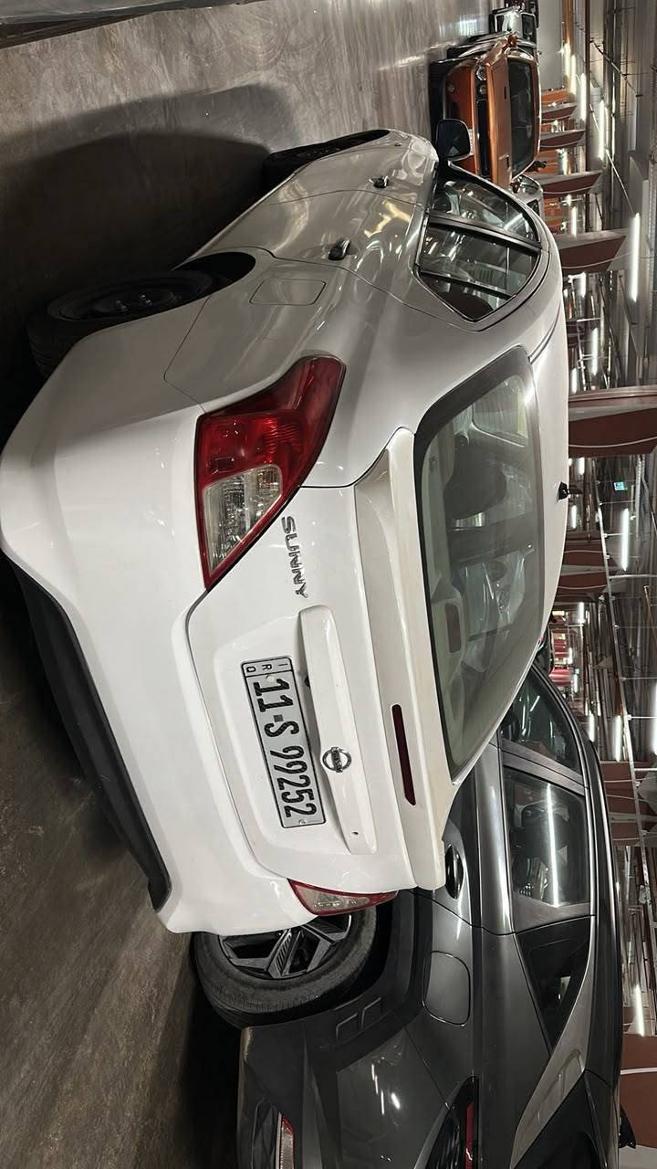سني هندي موديل ٢٢ رقم بغداد باسمي ماشيه ٦٠ كير محرك مكفول بيه بار بسيط الجالغ الخلفي وبارد الجاملغ الأمامي الاسبير غير مستخدم  وسنويه نافذه ٢٨ للاتصال *********** السعر ١٠٦ وبيه مجال
