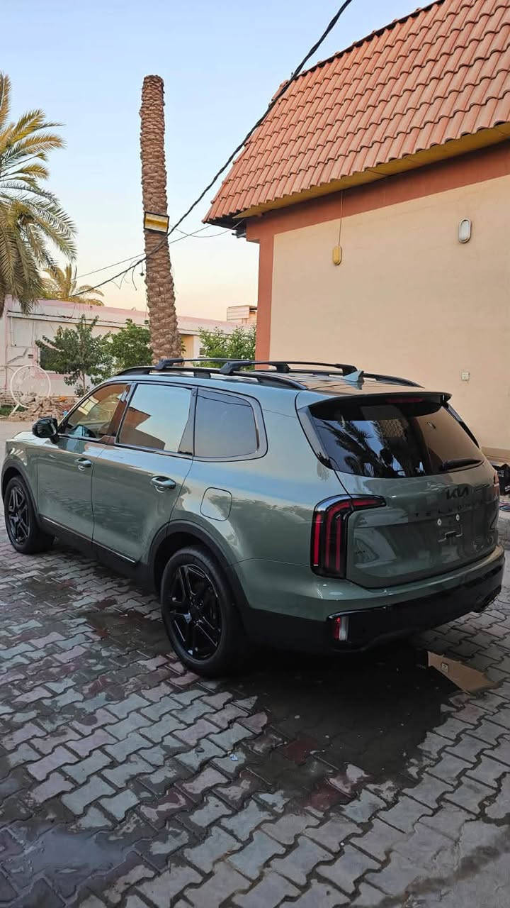 KIA TELLURIDE .. X line 2025
موديل :- 2025 رقم شهداء ب بغداد

تبديل دعاميه
لون :- زيتوني
قوة المحرك :- 3.8 بانزين GDi
عداد المسافات :- mi32000
عدد المقاعد :- 7 مقاعد
X line -: فئة السيارة
الاضافات:-
شاشة نفكيشن
تحكم مسجل
تحكم سرعة
رادار امامي
حساسات 360 درجة
حساس تحديد مسار
اوامر صوتية
لايت زنون
كشاف امامي
فتحة سقف
مقاعد جلد مشمشي
مقاعد تدفئة تبريد
مقاعد كهربائية
شاحن وايرلس
هاند بريك بصمة
اوتو بارك
دفع رباعي
اوتو هولد
مثبت سرعة
مانع تزحلق
صندوق كهربائي
اشارة جانبية
مرايات كهربائية
مقاعد خزن ميموري
تبريد خلفي منفصل
نظام نقطة عمياء
ملاحظة:
سياره بيه فقط تكحيل بل بنيد
السعر💵26ونص
للاستفسار الاتصال
‏***********
